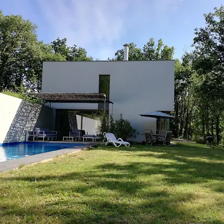 In With Private Pool Feriehus